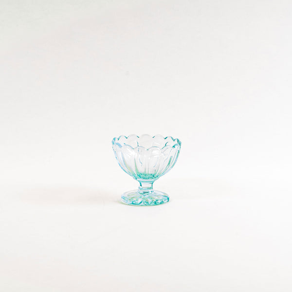 Hirota Glass Yukinohana Footed Ice Cream Bowl - Traditional