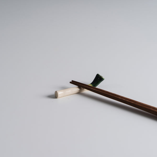 Leek Chopstick Rest – mogutable