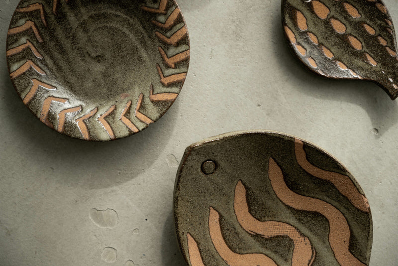 Dot Fish Plate