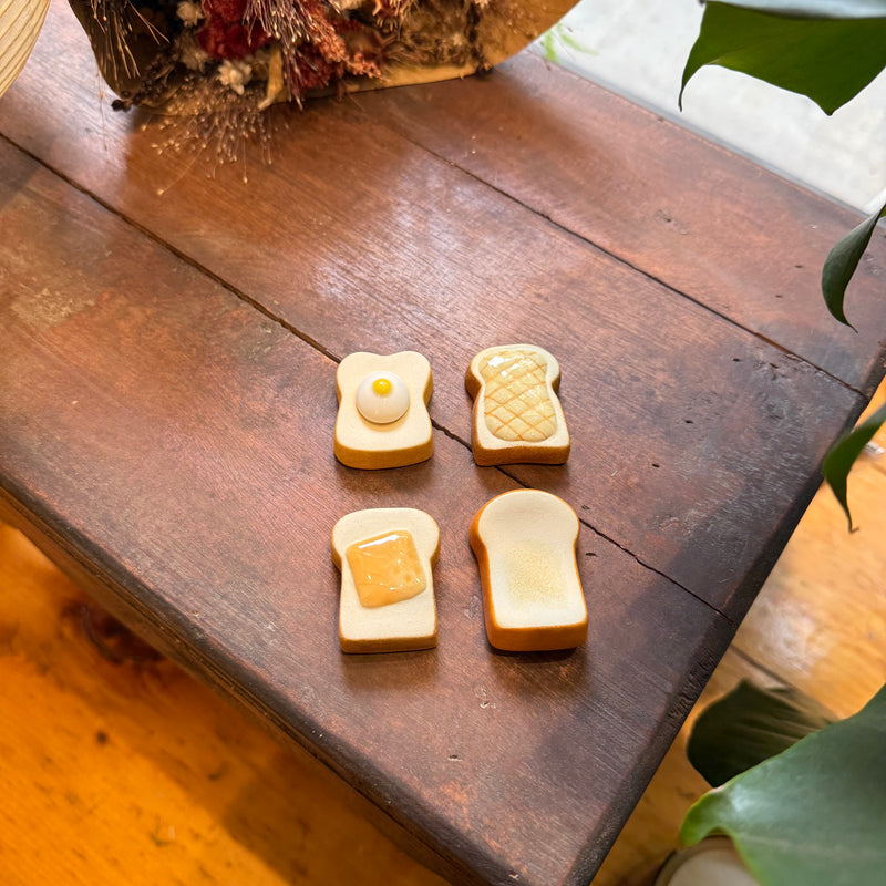 Toast Chopstick Rest – Handmade Japanese Ceramic Hashioki