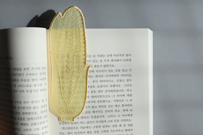 OIMU Color Shape Bookmark