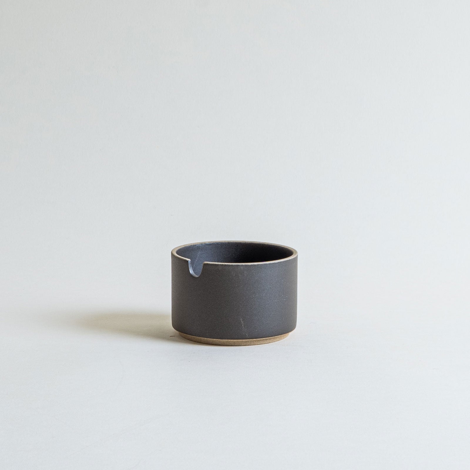 Hasami Porcelain Sugar Pot in Black – mogutable