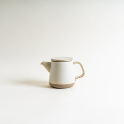 Kinto Ceramic Lab Teapot in White 500ml