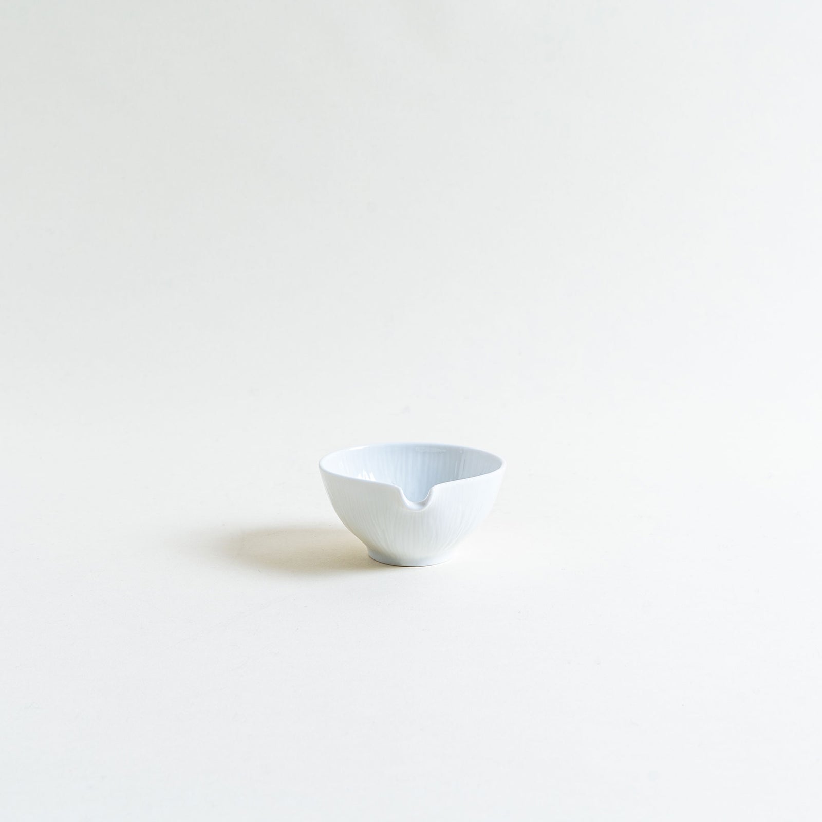 miyama-mini-spout-bowl-