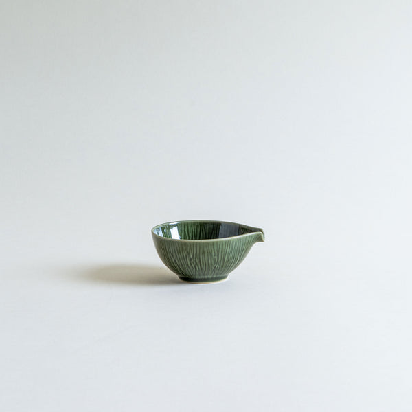 Mini Spouted Bowl in Green