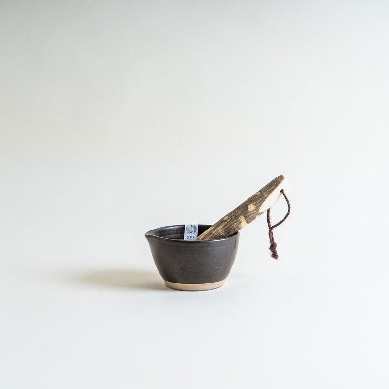 Motoshige Mortar and Pestle in Black