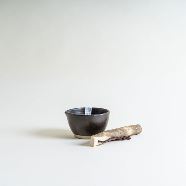 Motoshige Mortar and Pestle in Black