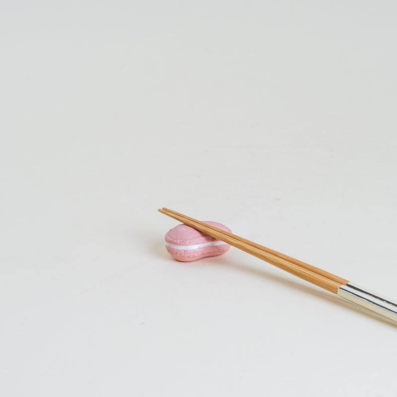 Strawberry Macaroon Chopstick Rest