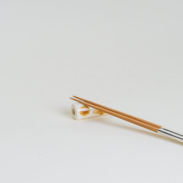 Chikuwa Oden Chopstick Rest