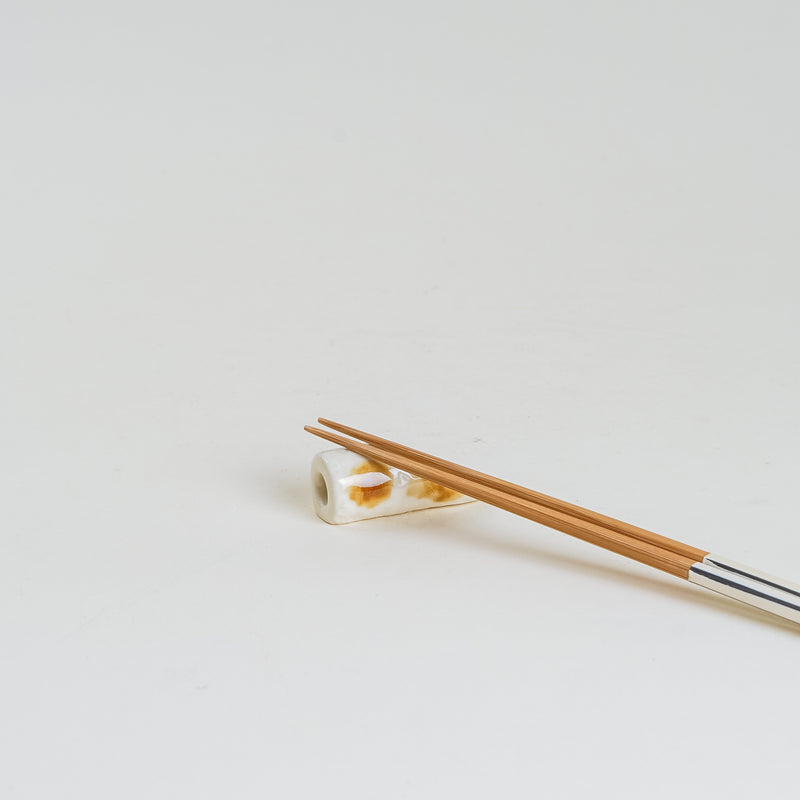 Chikuwa Oden Chopstick Rest