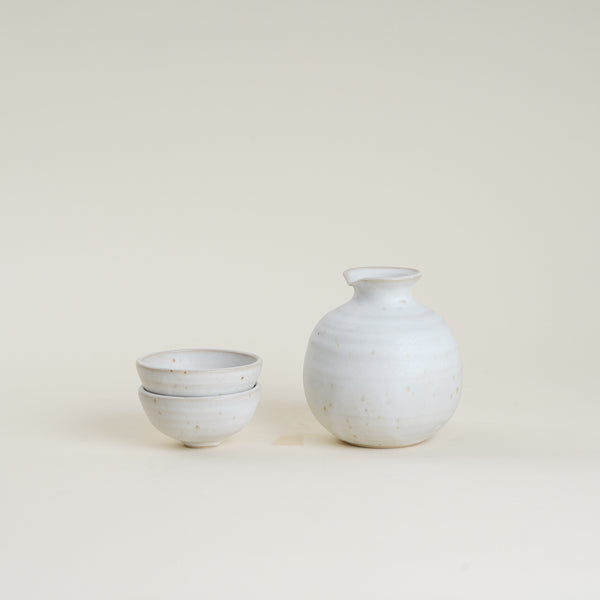 Sake Set in White Speckle