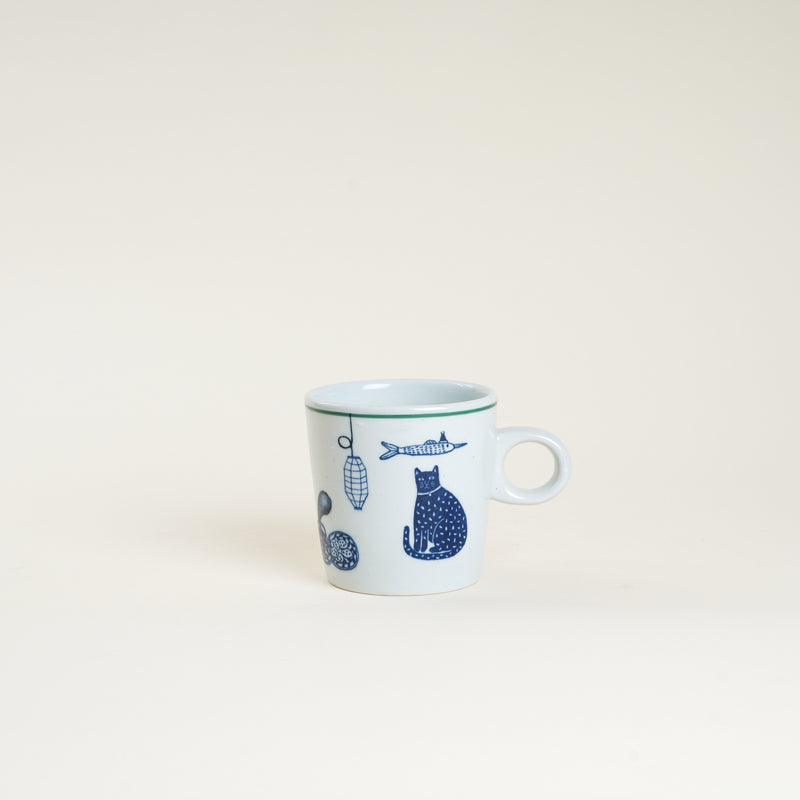 10 oz Yeogi-Damki Hand-Painted Mug - Cat & Coffee