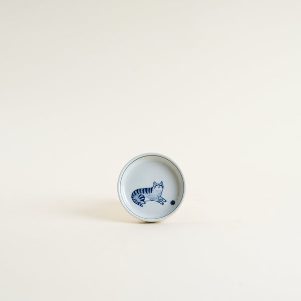 Yeogi-Damki Hand-Painted Cat Mini Dish