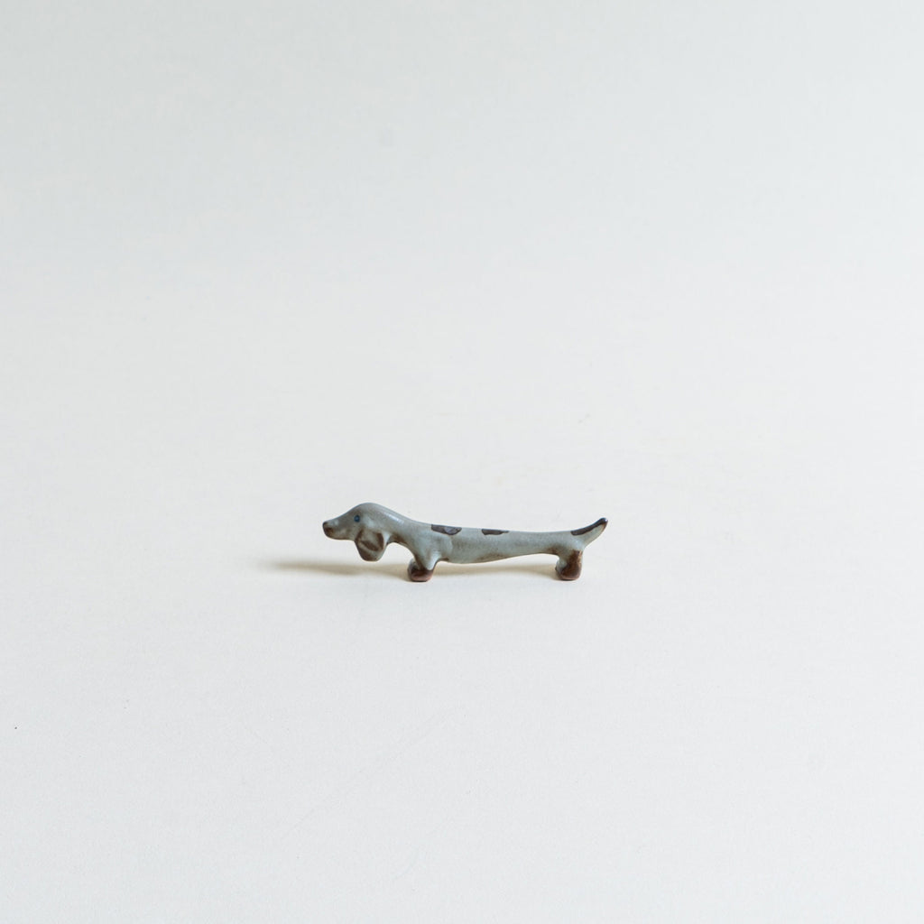 Dog Chopstick Rest in Gray – Handmade Japanese Ceramic Hashioki