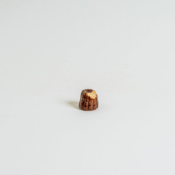 Bite Canelé Chopstick Rest