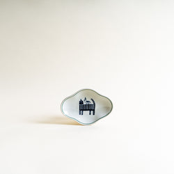 Yeogi-Damki Hand-Painted Cloud Plate