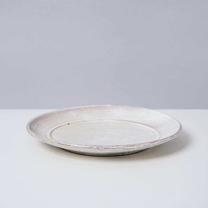 9.5" White Slip Covered Plate