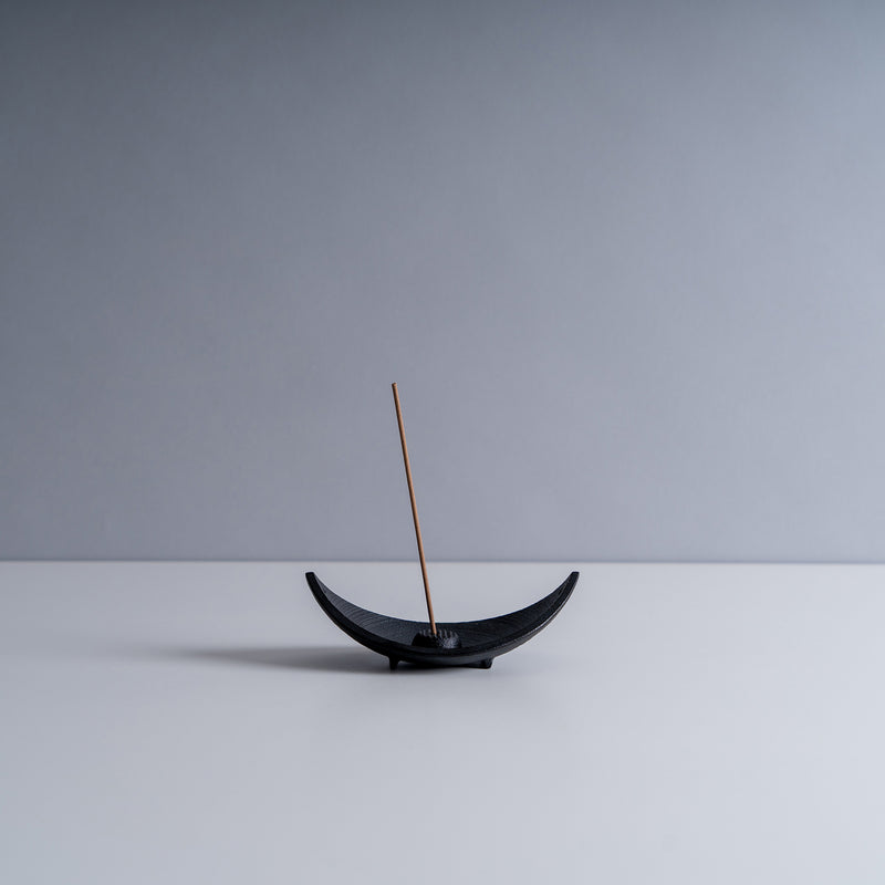 Cast Iron Incense Holder - Bamboo Leaf Boat