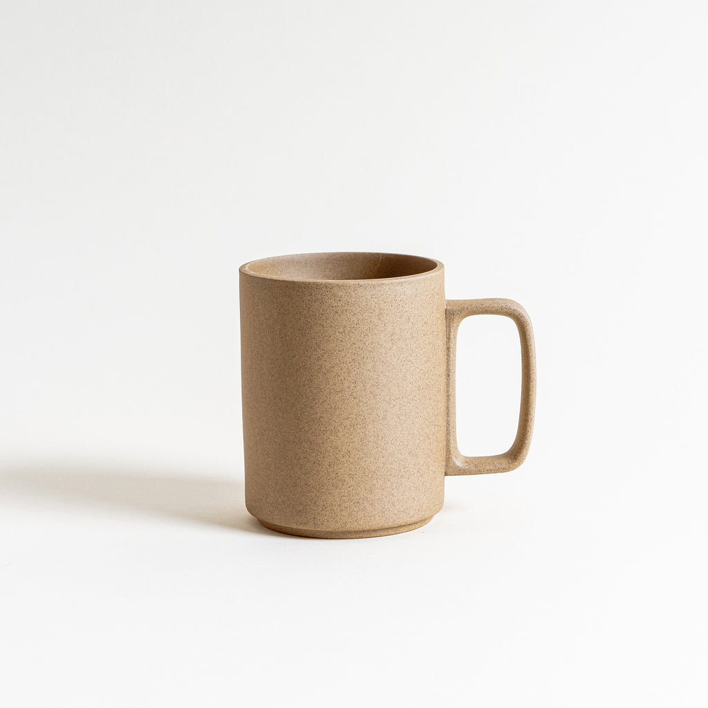 hasami-porcelain-mug-in-