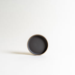 5.7" Hasami Porcelain Plate in Black