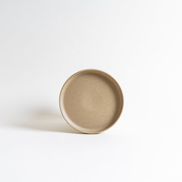 7.3" Hasami Porcelain Dinner Plate in Natural