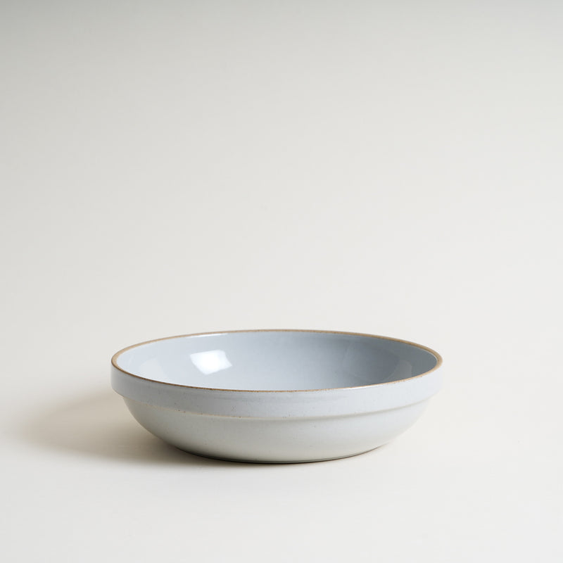 8.6" Hasami Porcelain Round Bowl in Glossy Gray - Mogutable