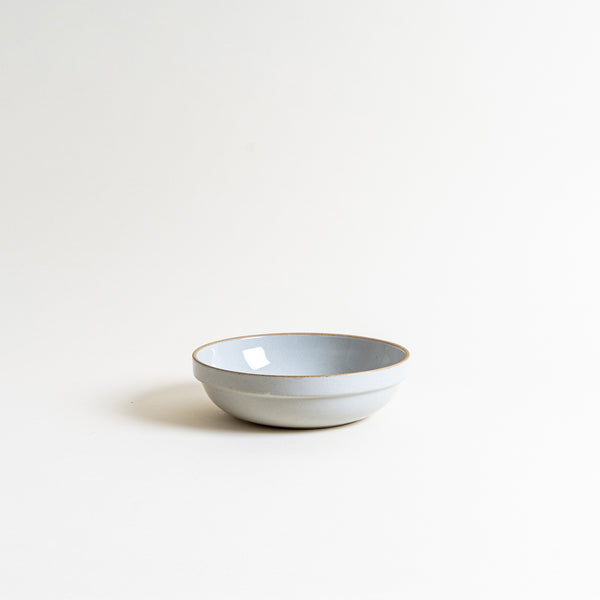 7.3" Hasami Porcelain Round Bowl in Glossy Gray