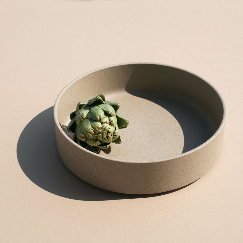 Artichoke in a 8.6" Hasami Porcelain Serving Bowl in Black - Mogutable