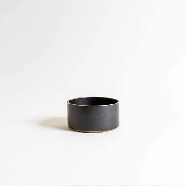 5.7" Hasami Porcelain Tall Bowl in Black