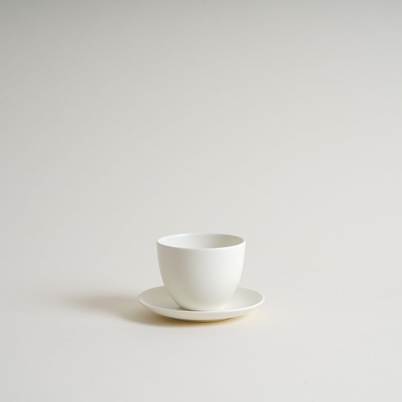 Kinto Pebble Teacup & Saucer Set in White